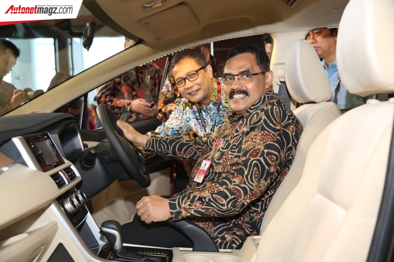 Berita, booth Mitsubishi GIIAS Surabaya 2018: Mitsubishi Rilis Varian Baru Xpander di Giias Surabaya