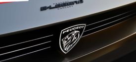 interior Peugeot e-Legend