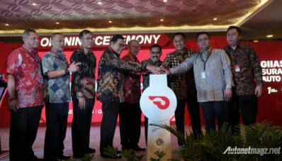 GIIAS Surabaya 2018 Dibuka : Lebih Besar, Lebih Ramai, Lebih Lama GIIAS Surabaya 2018 Dibuka : Lebih Besar, Lebih Ramai, Lebih Lama