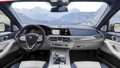 BMW X7 : SUV BMW Paling Mewah, dan Paling Besar!