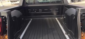 Romturingia Dacia Duster UTE Pickup pintu