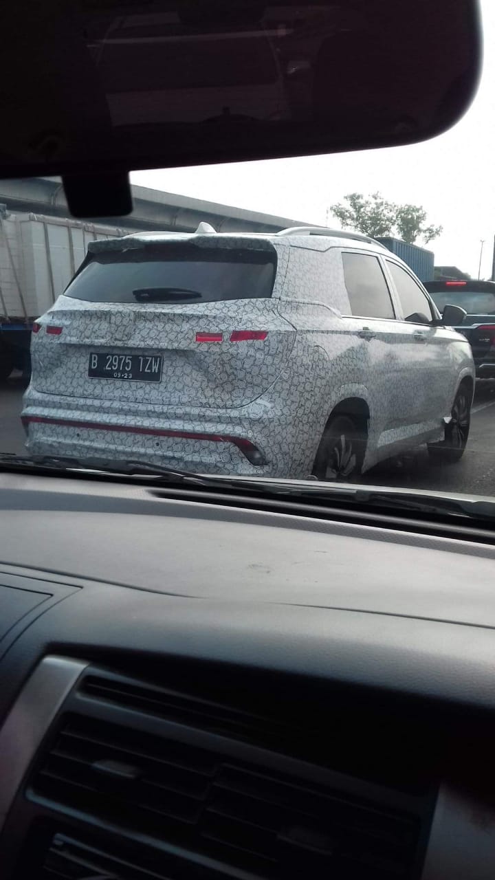 Berita, Spyshot Wuling SUV Indonesia: Sosok Wuling SUV Sedang Diuji Jalan di Indonesia!!