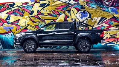 Ulang Tahun Hilux Ke-50, Versi Limited Edition Hadir Di Inggris Ulang Tahun Hilux Ke-50, Versi Limited Edition Hadir Di Inggris