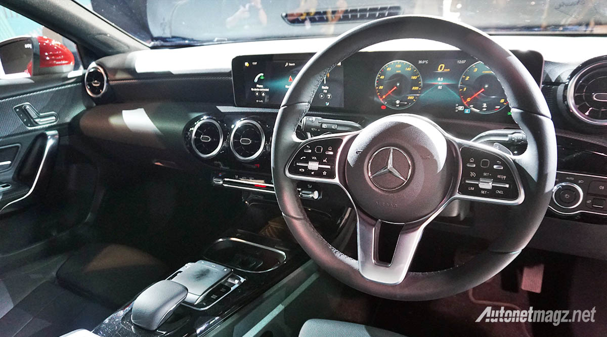 Mercedes-Benz, mercedes benz a200 2018 interior: Mercedes-Benz Indonesia Bersemangat : A-Class dan CLS-Class Teranyar Resmi Mendarat
