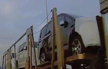Mitsubishi Delica Terbaru Tertangkap Kamera Diangkut Truk! Mitsubishi Delica Terbaru Tertangkap Kamera Diangkut Truk!