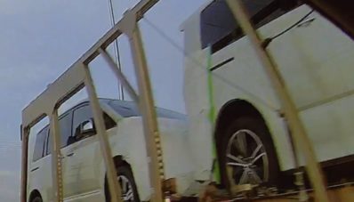 Mitsubishi Delica Terbaru Tertangkap Kamera Diangkut Truk! Mitsubishi Delica Terbaru Tertangkap Kamera Diangkut Truk!