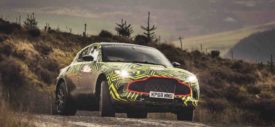 Aston Martin DBX SUV