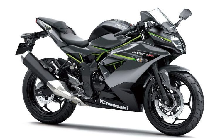 Kawasaki Indonesia Segarkan Ninja 250SL, Harga Turun 8 Juta! Kawasaki Indonesia Segarkan Ninja 250SL, Harga Turun 8 Juta!