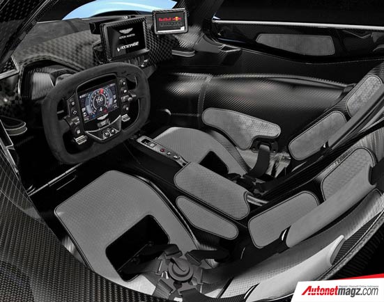 Aston Martin, aston-martin-valkyrie-production-interior: Aston Martin Valkyrie Versi Produksi Terungkap?