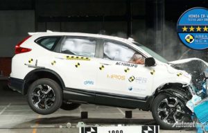 Honda CR-V Turbo Sikat Rating 5 Bintang dari ASEAN NCAP Honda CR-V Turbo Sikat Rating 5 Bintang dari ASEAN NCAP