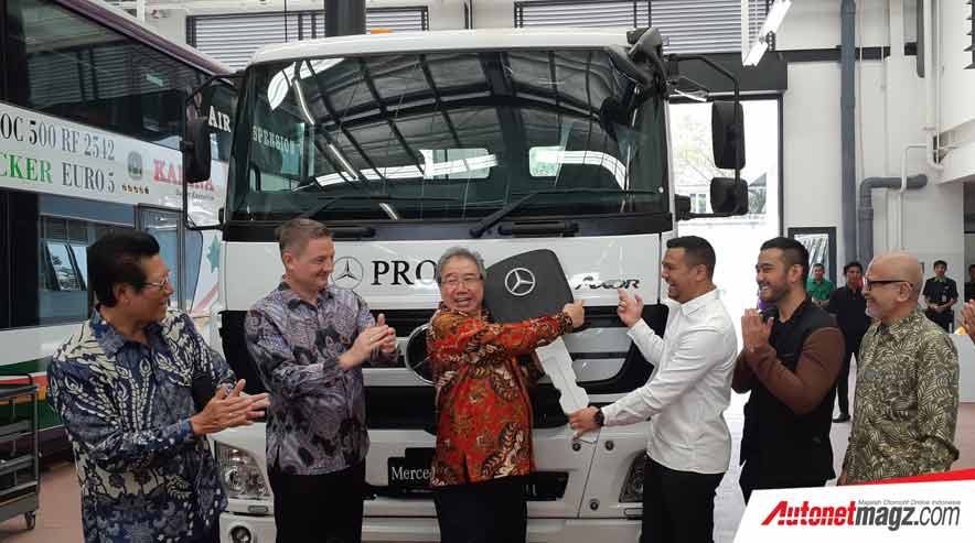 Mobil Baru, mercedes-benz-axor-2018-sold: Mercedes-Benz Axor Meriahkan Ajang Konstruksi Indonesia 2018