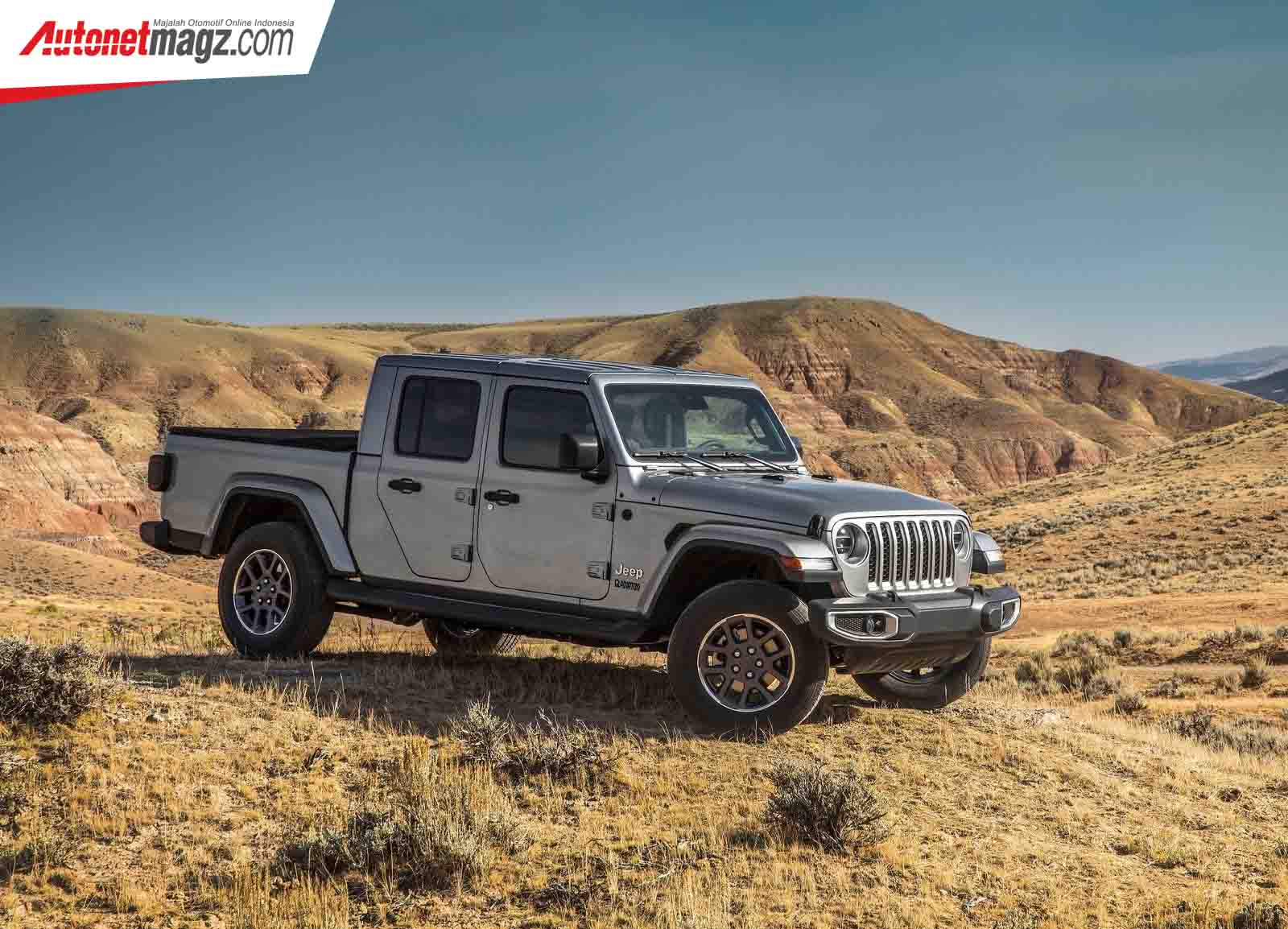 Berita, Jeep Gladiator: Jeep Gladiator 2020 Resmi Dirilis, Siap Bawa Beban & Main Tanah