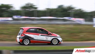 Seri Final Honda Jazz & Honda Brio Speed Challenge Rasakan Aspal BSD