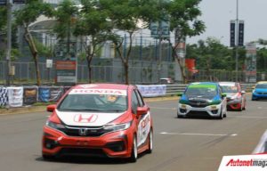 Seri Final Honda Jazz & Honda Brio Speed Challenge Rasakan Aspal BSD Seri Final Honda Jazz & Honda Brio Speed Challenge Rasakan Aspal BSD
