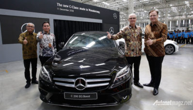 Mercedes-Benz C-Class 2019 Diresmikan, Kini Tawarkan Mesin 1.500 cc Plus EQ Boost Mercedes-Benz C-Class 2019 Diresmikan, Kini Tawarkan Mesin 1.500 cc Plus EQ Boost
