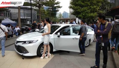 All New Toyota Camry 2019 Resmi Diluncurkan, Pakai TNGA & Ada Varian Hybrid! All New Toyota Camry 2019 Resmi Diluncurkan, Pakai TNGA & Ada Varian Hybrid!