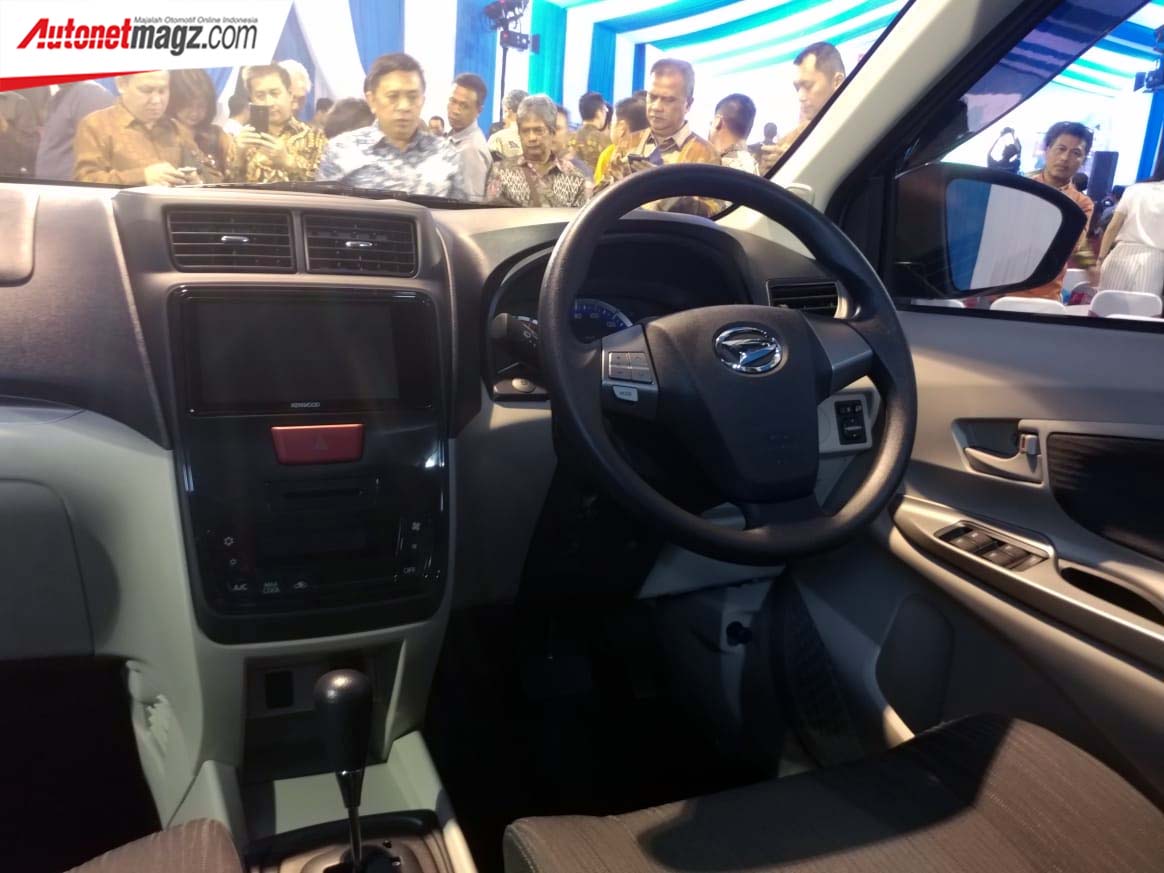 Berita, Kabin New Daihatsu Xenia 2019: New Daihatsu Xenia 2019 Diluncurkan Resmi, Ada Varian Bermesin 1.500cc