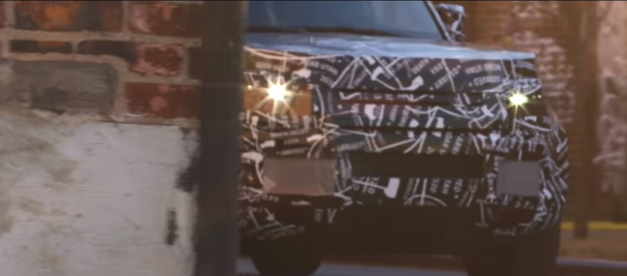 Berita, Land Rover Defender 2019: Video Teaser Land Rover Defender 2020 Diumbar, Tetap Kotak!