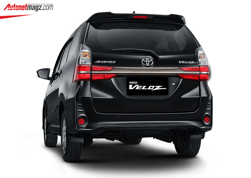 , New Toyota Veloz 2019 belakang: New Toyota Veloz 2019 belakang
