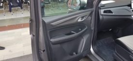 interior Wuling Cortez Turbo