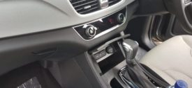 interior Wuling Cortez Turbo