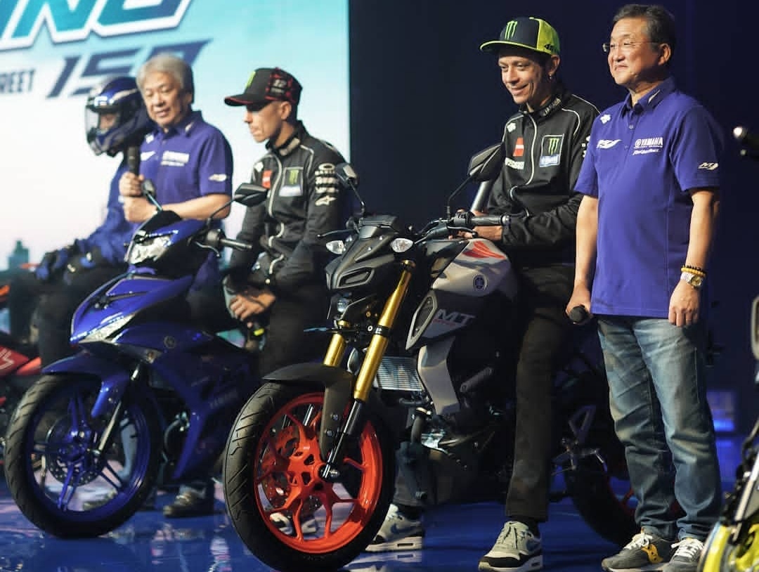 Berita, Launching Yamaha MT15: Yamaha MT15 Dijual Berdampingan Dengan Yamaha Xabre