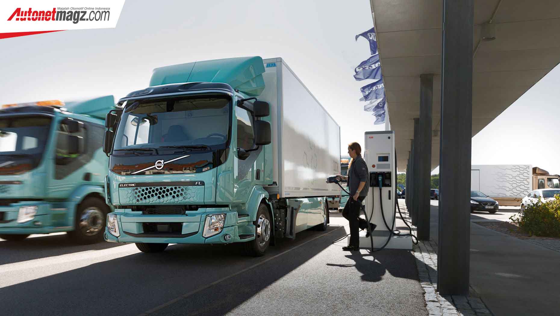  Volvo  Trucks  FE Electric AutonetMagz Review Mobil dan 