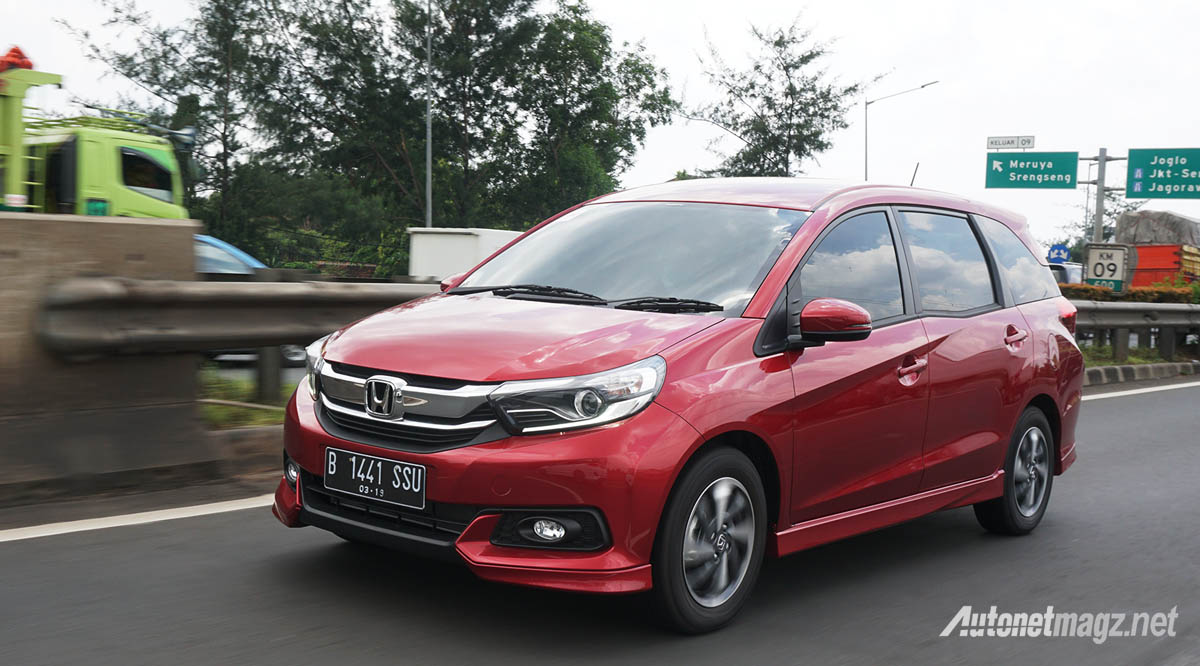 Honda, harga honda mobilio 2019: Honda Mobilio 2019 Test Drive : Adu Irit Citos – Ancol