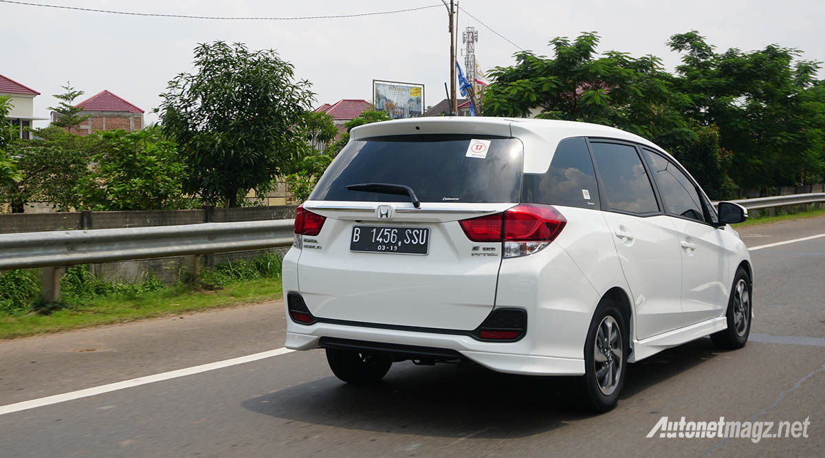 Honda, konsumsi bbm honda mobilio 2019: Honda Mobilio 2019 Test Drive : Adu Irit Citos – Ancol