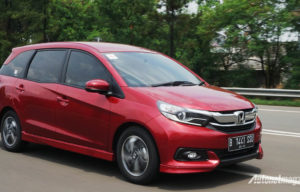 Inilah Alasan Mengapa Honda Mobilio Tetap Dijual, Walaupun Hanya 1 Tipe Inilah Alasan Mengapa Honda Mobilio Tetap Dijual, Walaupun Hanya 1 Tipe
