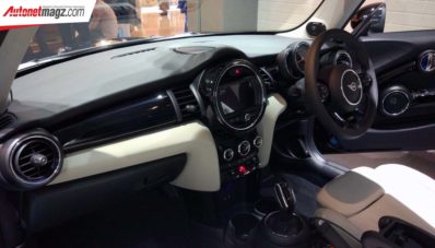 MINI 3-Doors Black Edition : Edisi Khusus Indonesia, Cuma 6 Unit! MINI 3-Doors Black Edition : Edisi Khusus Indonesia, Cuma 6 Unit!