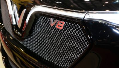 Geneva Motor Show 2019 : Vinfast Lux V8, SUV Vietnam Dengan tenaga 455 hp Geneva Motor Show 2019 : Vinfast Lux V8, SUV Vietnam Dengan tenaga 455 hp