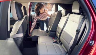 Ford Escape 2020 : Ford Focus Versi SUV Dengan mesin Hybrid & PHEV Ford Escape 2020 : Ford Focus Versi SUV Dengan mesin Hybrid & PHEV