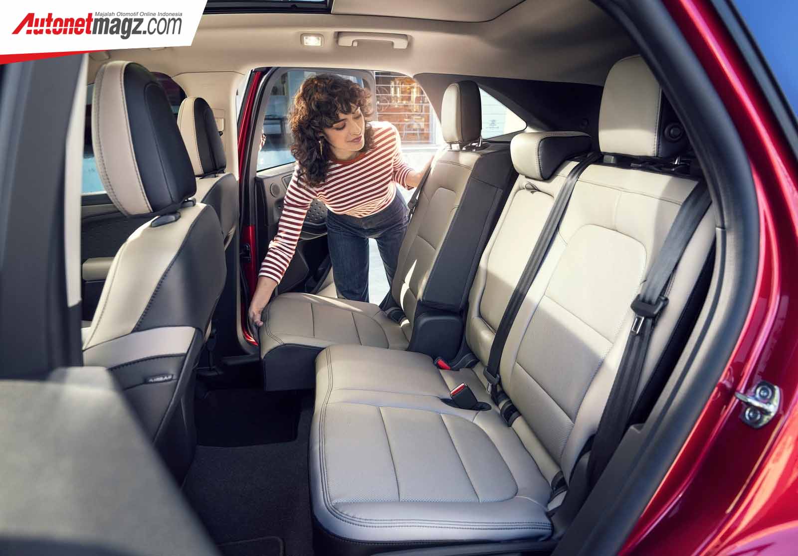 Berita, Interior Ford Focus 2020: Ford Escape 2020 : Ford Focus Versi SUV Dengan mesin Hybrid & PHEV