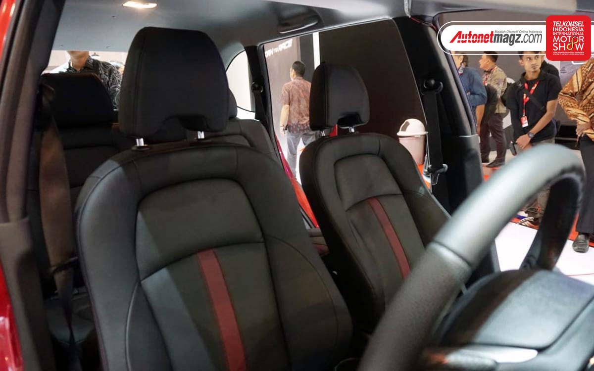 Berita, Interior Honda BR-V Facelift 2019: Telkomsel IIMS 2019 : Honda BR-V Facelift 2019 Dirilis, Tambah Fitur & Aksesoris