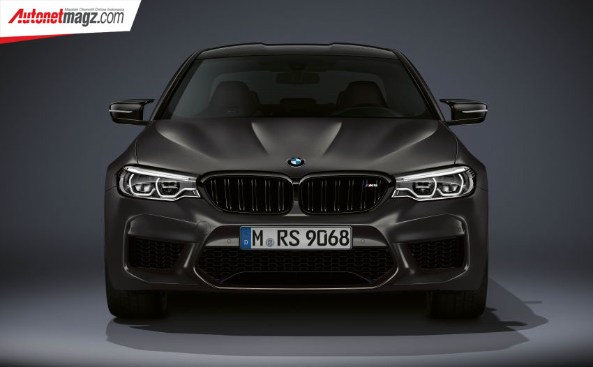 Berita, BMW M5 Edition 35 Jahre depan: BMW M5 Edition 35 Jahre, Kado 35 Tahun BMW M5 