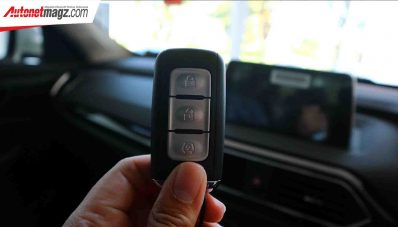 Test Drive DFSK Glory 560 : Makin Banyak Pilihan! Test Drive DFSK Glory 560 : Makin Banyak Pilihan!