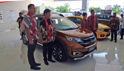 Honda Investasi Belasan Milyar Untuk Diler Terbesar di Jepara Honda Investasi Belasan Milyar Untuk Diler Terbesar di Jepara