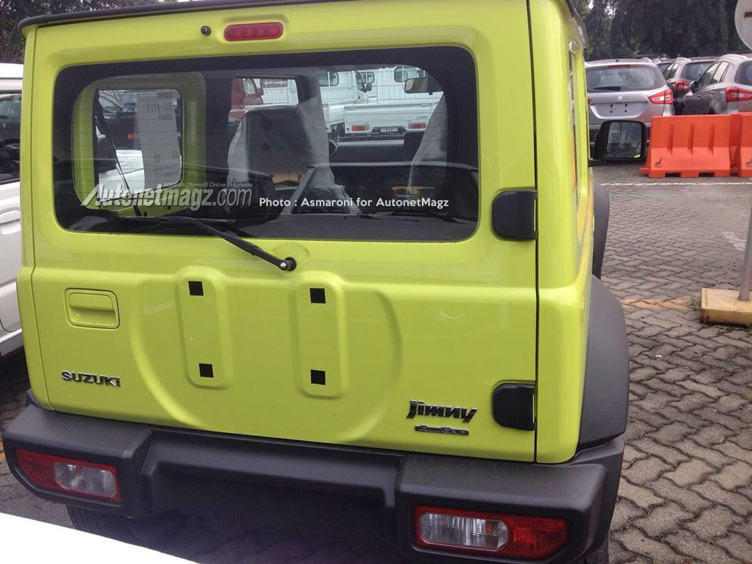 Berita, Suzuki-Jimny-baru-All-New-di-Tambun-Bekasi-Indonesia: Bocoran Harga Suzuki Jimny, Mulai 315 Jutaan!