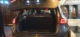 mercedes-benz-gle450-indonesia-rear-blind