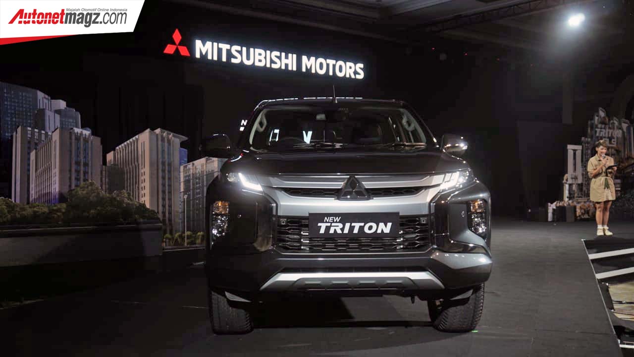 Berita, Harga New Mitsubishi Triton: New Mitsubishi Triton Diperkenalkan, Baru Dijual Saat GIIAS 2019!