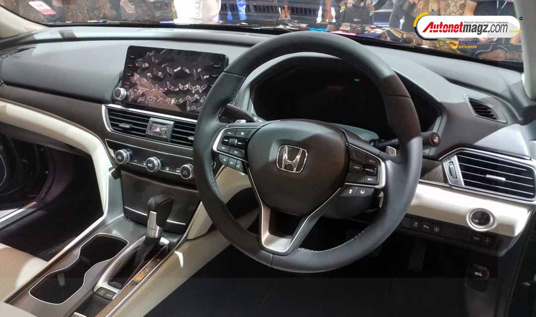 Berita, Interior All New Honda Accord Turbo: GIIAS 2019 : All New Honda Accord Turbo Dirilis, Dapat Honda Sensing!