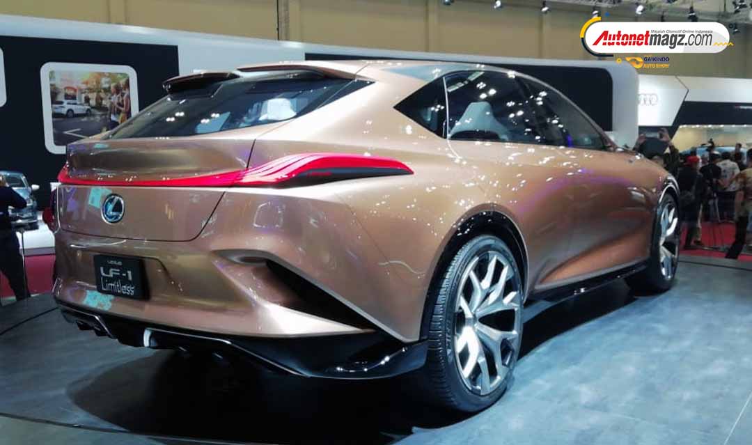 Berita, Lexus LF-1 Limitless Concept Indonesia: GIIAS 2019 : Lexus Bawa Mobil Masa Depan, LF-1 Limitless Concept