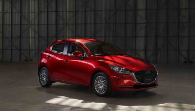 Mazda2 Facelift : Pakai Desain Kodo 2.0 & Tambah Fitur! Mazda2 Facelift : Pakai Desain Kodo 2.0 & Tambah Fitur!