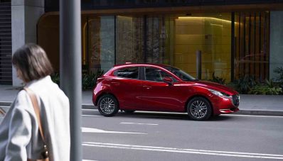 Mazda2 Facelift : Pakai Desain Kodo 2.0 & Tambah Fitur! Mazda2 Facelift : Pakai Desain Kodo 2.0 & Tambah Fitur!