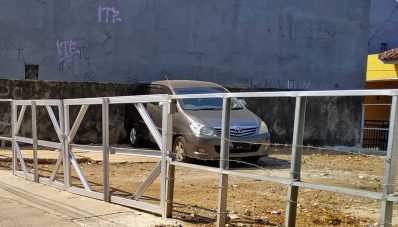Mulai 2020, Pemilik Mobil di Depok Harus Punya Garasi
