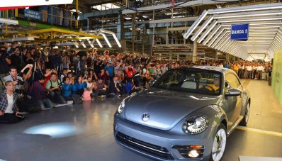 Produksi Dari Volkswagen Beetle Resmi Dihentikan! Produksi Dari Volkswagen Beetle Resmi Dihentikan!