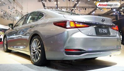 GIIAS 2019 : New Lexus ES 250 Diperkenalkan Resmi GIIAS 2019 : New Lexus ES 250 Diperkenalkan Resmi