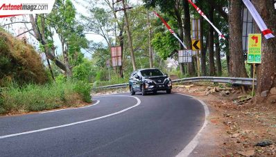 Test Drive Nissan Livina VE : Lahap Tanjakan Cangar! Test Drive Nissan Livina VE : Lahap Tanjakan Cangar!