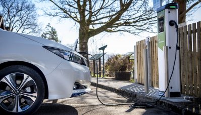 Charging Station Di Inggris Kini Lebih Banyak Daripada SPBU